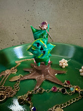 Load image into Gallery viewer, Surprise Leaf Figurine Ring Dish | Cozy Gamer Jewelry Plate | Yahaha You Found Me