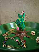 Load image into Gallery viewer, Surprise Leaf Figurine Ring Dish | Cozy Gamer Jewelry Plate | Yahaha You Found Me