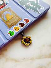 Load image into Gallery viewer, Fudge Frog Magical E Reader Charm | USB C Electronic Dust Plug | Bookish Accessories Set