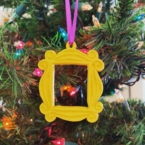Friends TV Show Merchandise/ Friends Frame Ornament/ Monica Door/ Friends TV Gift/ Yellow Peephole/ TV Show Christmas