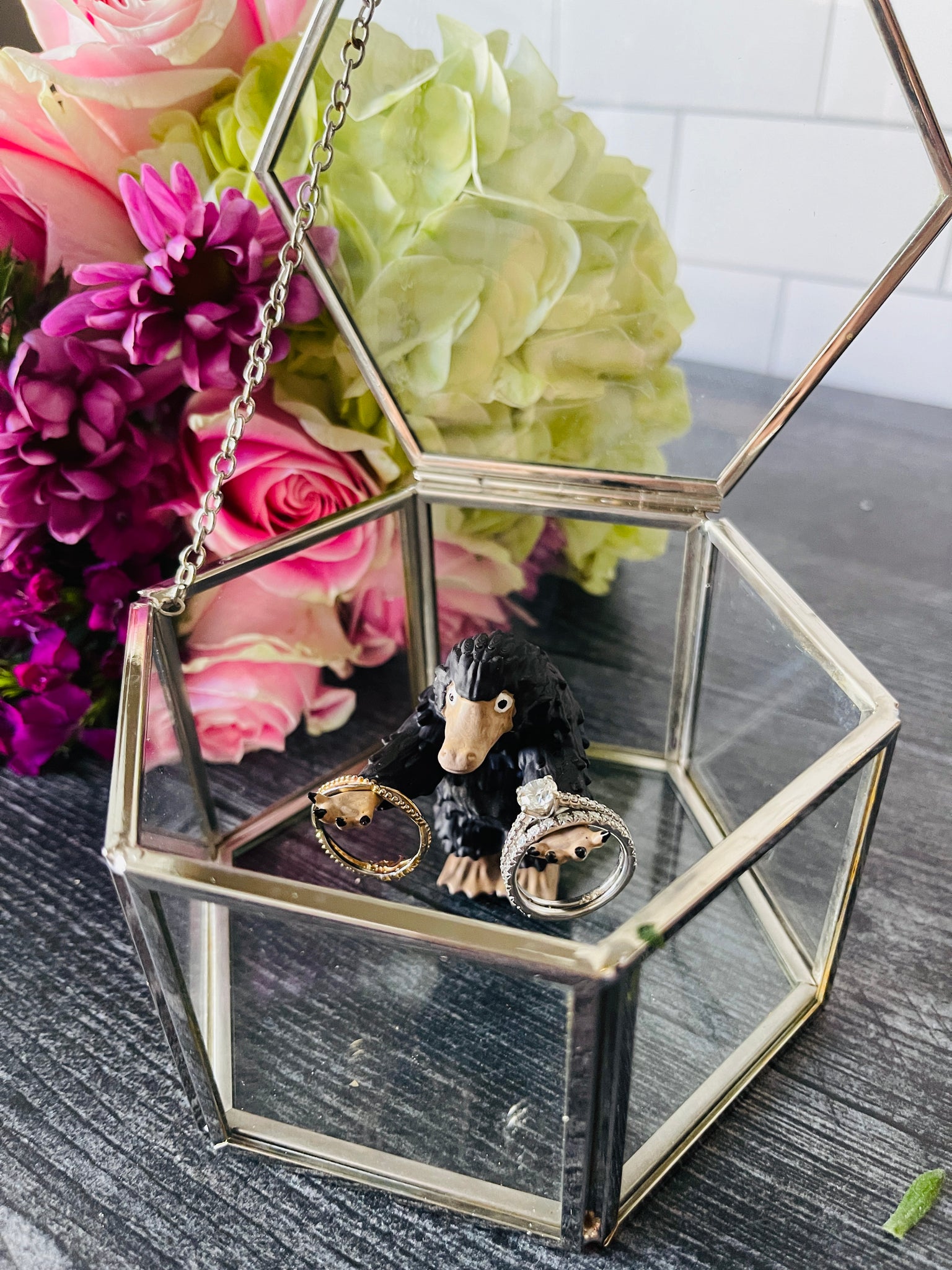 Dusty Rose Two Slot Hexagon Velvet Ring Box – Lovely Ring Boxes