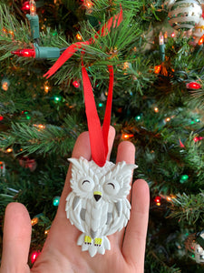 Owl Christmas Ornament/ Snowy Owl/ Wizarding Christmas Tree/ Owl Post/ Fantasy Decor/ Bookworm Gift/ Fantasy Christmas Decor